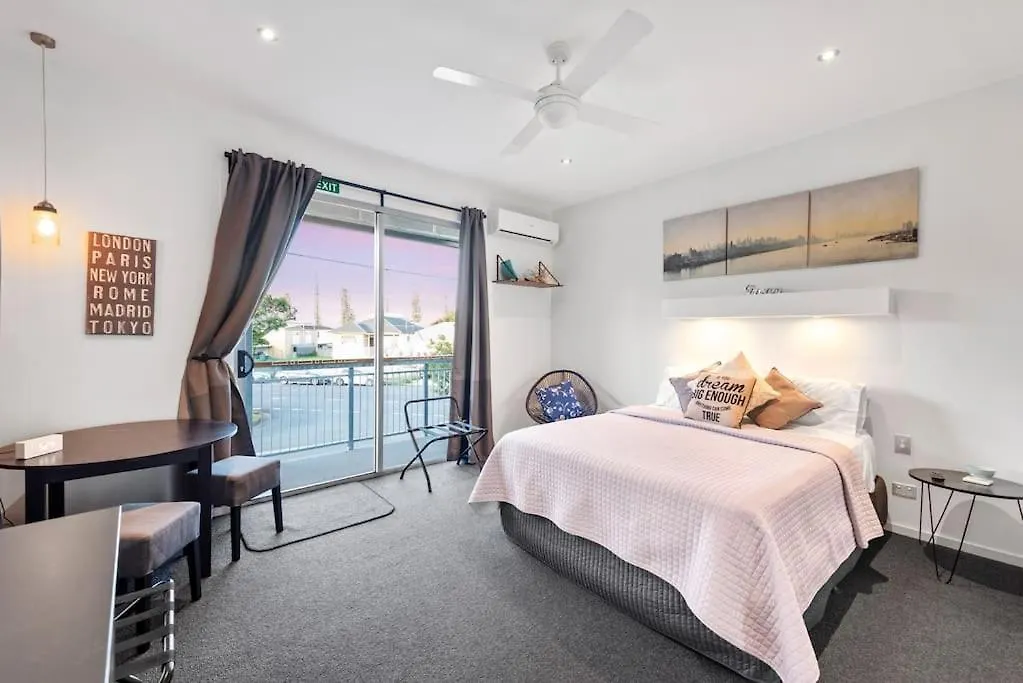 Scarborough Beach Break Holidays - Unit 2